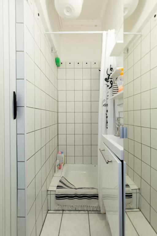 Szentkiralyi 5 - Double Basic In The City Center - Self-Check-In Budapest Extérieur photo
